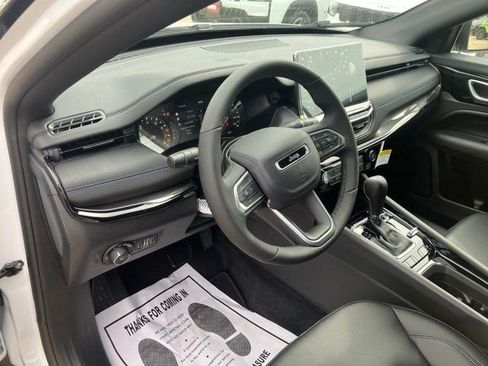 New 2026 Jeep Compass Limited AWD/4WD image 13
