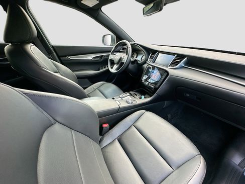 Used 2025 INFINITI QX55 Luxe w/ Cargo Package image 32