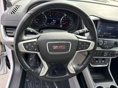 Used 2020 GMC Terrain SLT w/ Preferred Package image 17
