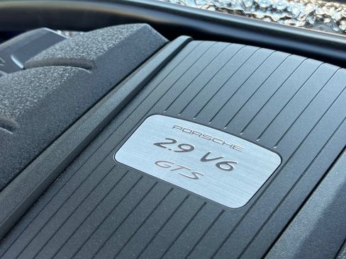 Certified 2026 Porsche Macan GTS AWD/4WD image 39