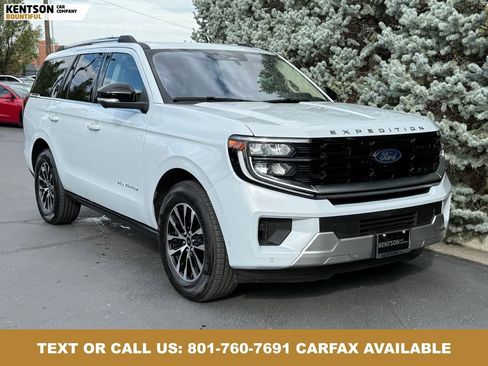 Used 2025 Ford Expedition Platinum AWD/4WD image 11