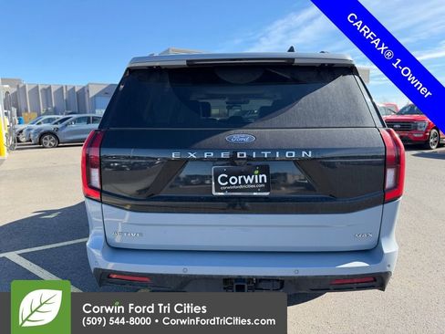 Used 2025 Ford Expedition Max Active image 6
