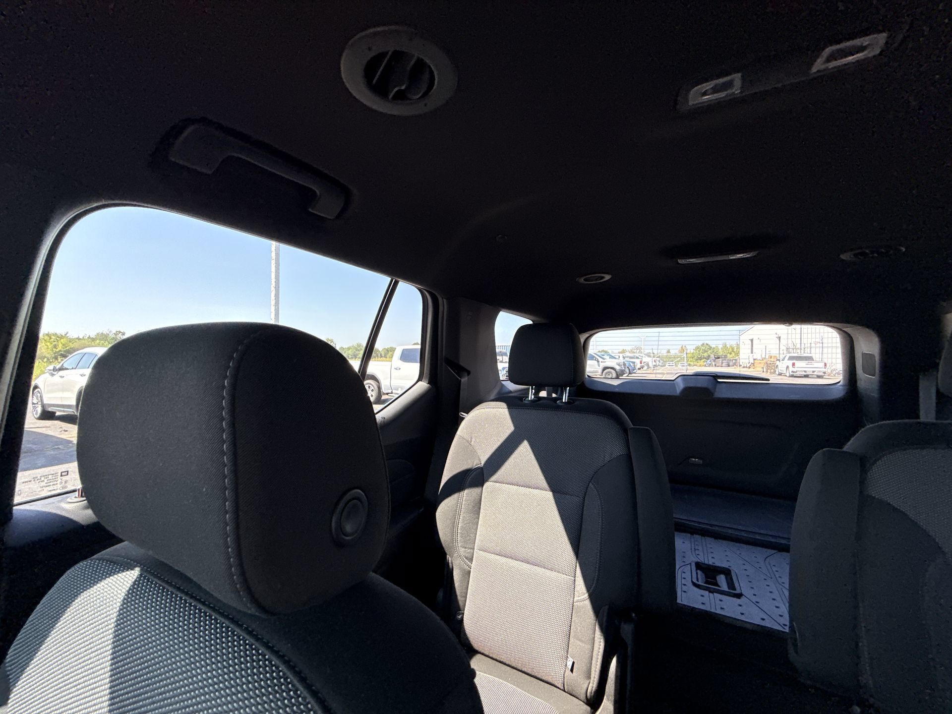 Used 2023 Chevrolet Traverse LT FWD image 10