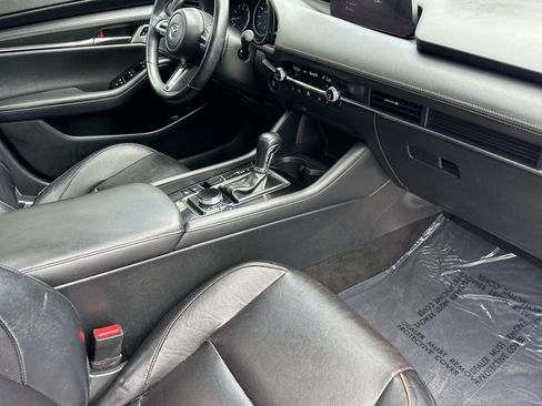 Used 2021 MAZDA MAZDA3 s FWD image 33