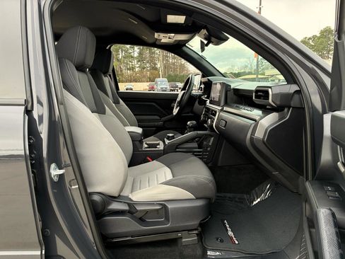 Used 2024 Toyota Tacoma TRD Off-Road image 13