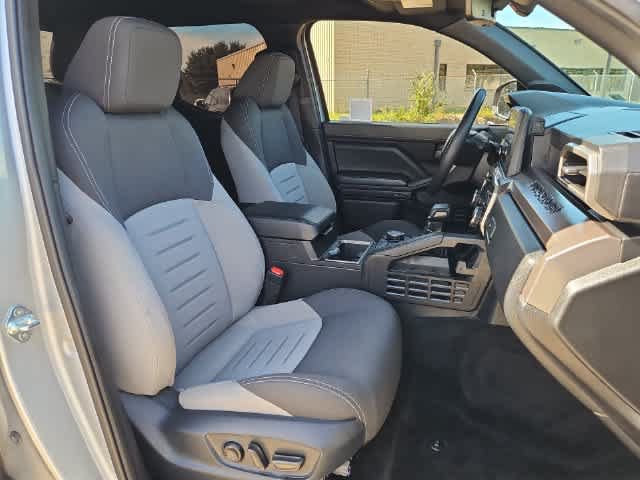 Used 2024 Toyota Tacoma TRD Sport w/ TRD Sport Upgrade Package RWD image 18