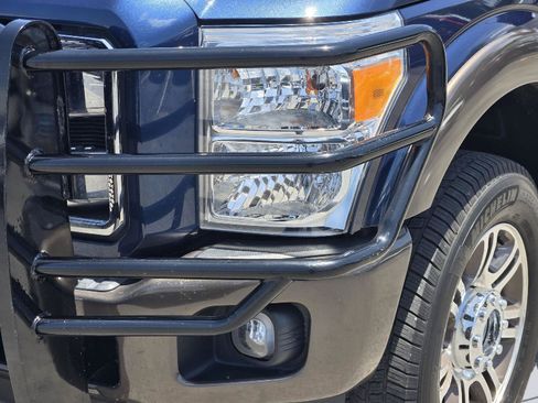 Used 2016 Ford F250 King Ranch w/ FX4 Off-Road Package AWD/4WD image 10