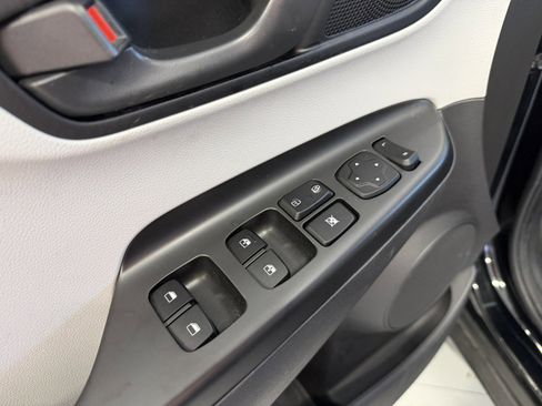 Used 2023 Hyundai Kona SEL image 24