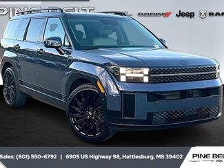 Used 2025 Hyundai Santa Fe Calligraphy video 1