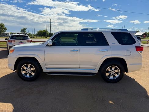 Used 2013 Toyota 4Runner SR5 w/ Convenience Pkg RWD image 7