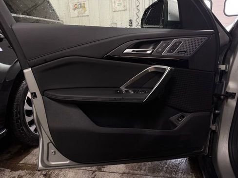 Used 2023 BMW X1 xDrive28i w/ Premium Package image 12