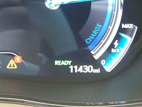 Used 2025 Genesis Electrified GV70 Advanced w/ Prestige Package image 40