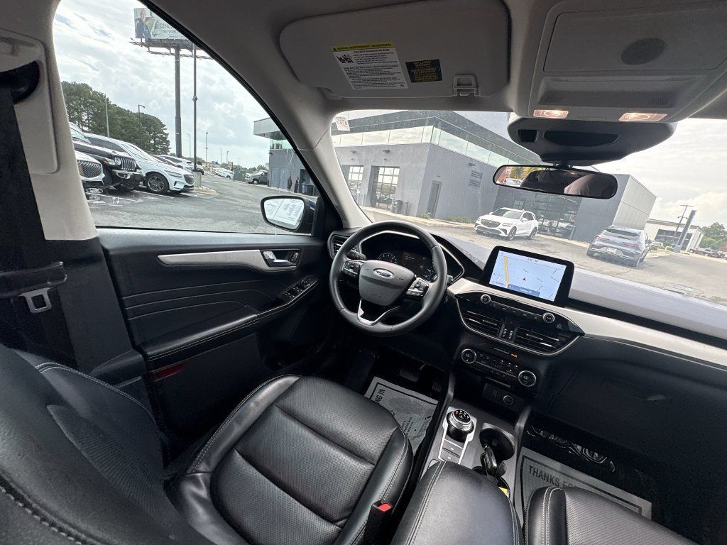 Used 2021 Ford Escape SEL FWD image 15