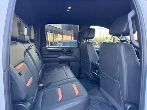 Used 2024 GMC Sierra 2500 AT4 w/ Technology Package image 13