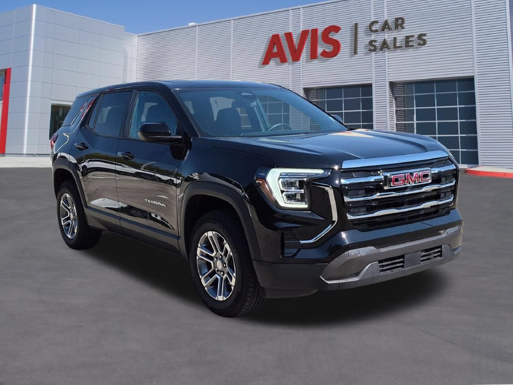 Used 2026 GMC Terrain Elevation FWD image 3