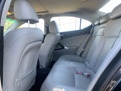 Used 2008 Lexus IS 250 RWD image 32