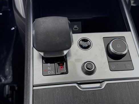 Used 2023 Land Rover Range Rover SE AWD/4WD image 17