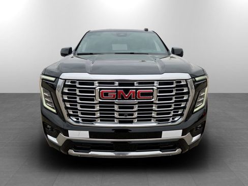 New 2026 GMC Yukon Denali image 2