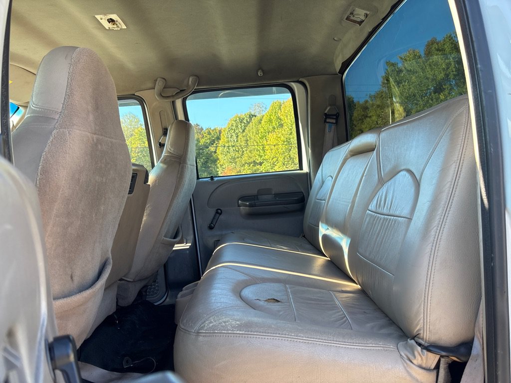 Used 2001 Ford F350 2WD Crew Cab DRW Super Duty image 12