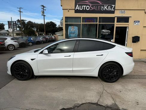 Used 2021 Tesla Model 3 Standard Range Plus RWD image 12