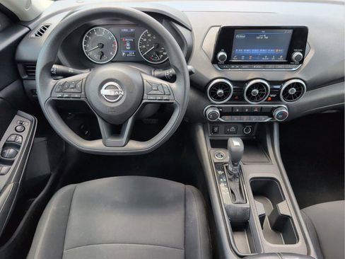 Used 2024 Nissan Sentra S FWD image 27