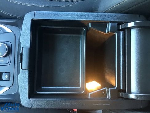 Used 2019 Chevrolet Traverse LT w/ LPO, Floor Liner Package image 43