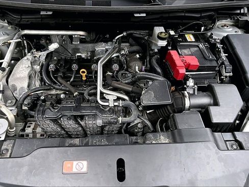 Used 2023 Mitsubishi Outlander SE image 27