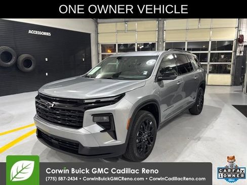 Used 2024 Chevrolet Traverse LT w/ Midnight/Sport Edition AWD/4WD image 1