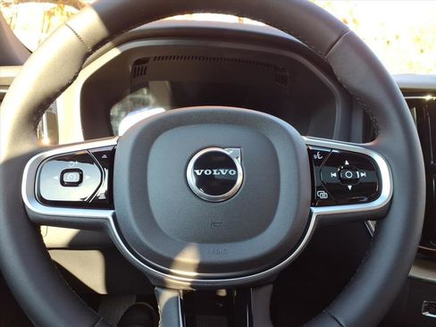 New 2026 Volvo XC60 B5 Core image 25