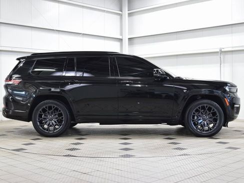 Used 2025 Jeep Grand Cherokee L Summit image 9