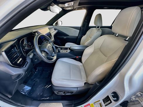Used 2024 Lexus TX 350 FWD w/ Captains Chair Package image 20
