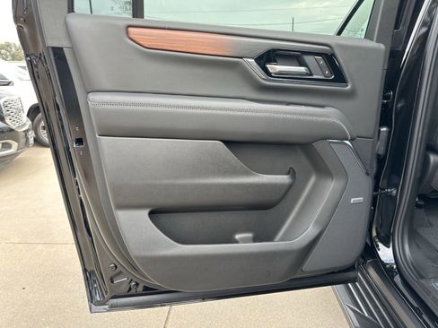 New 2026 GMC Yukon XL Denali image 30