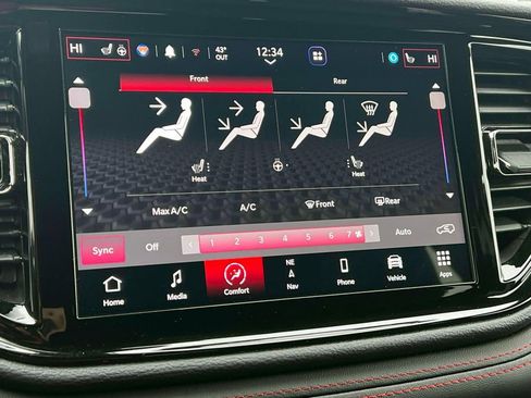 Certified 2025 Dodge Durango GT AWD/4WD image 32