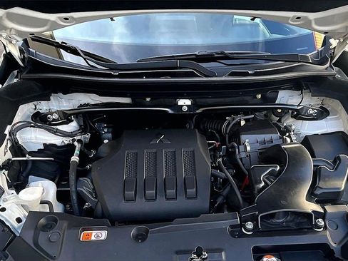 Used 2018 Mitsubishi Eclipse Cross AWD image 29