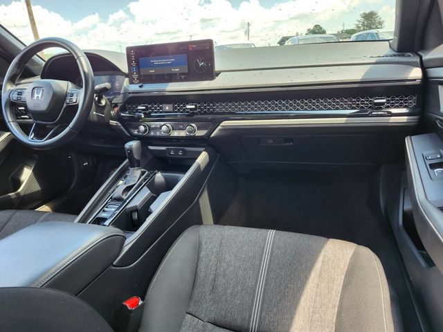 Used 2024 Honda Accord Sport image 16