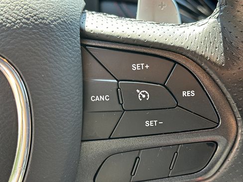 Used 2023 Dodge Durango GT image 25