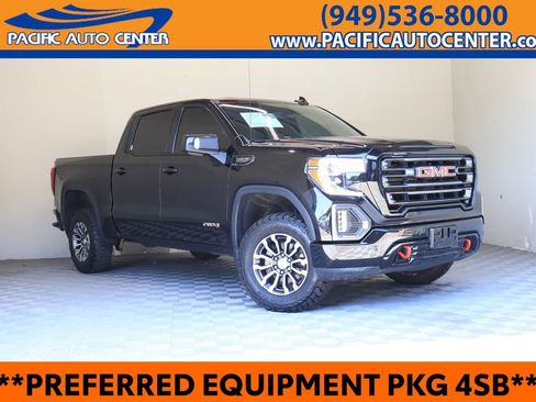 Used 2021 GMC Sierra 1500 AT4 w/ AT4 Value Package AWD/4WD image 1