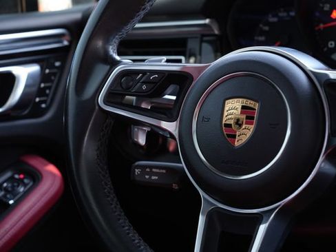 Used 2019 Porsche Macan AWD/4WD image 20