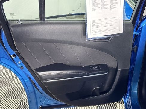 Used 2023 Dodge Charger SXT image 18