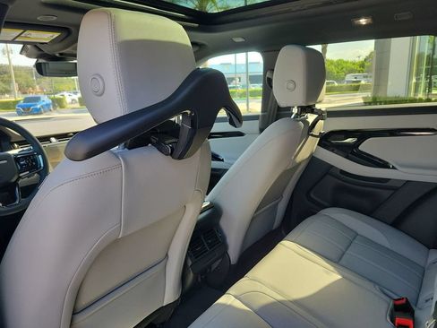 New 2026 Land Rover Range Rover Evoque S AWD/4WD image 16