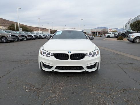Used 2015 BMW M4 Convertible image 9