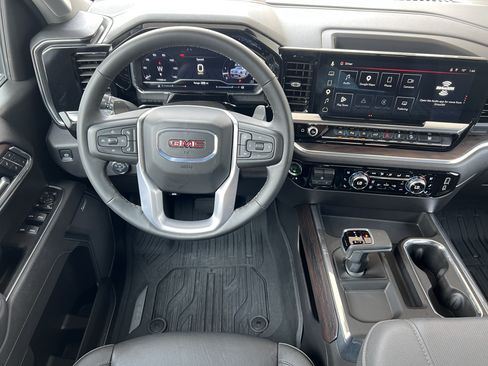 Used 2025 GMC Sierra 1500 SLT w/ SLT Premium Package AWD/4WD image 30