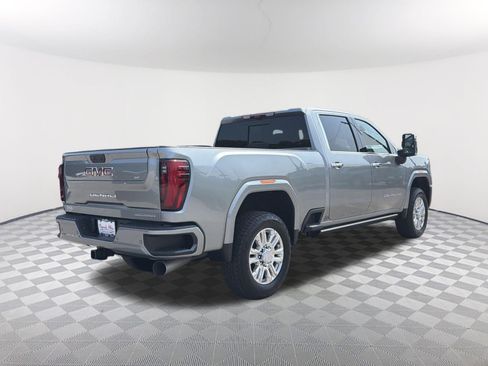 Used 2024 GMC Sierra 2500 Denali w/ Denali Reserve Package AWD/4WD image 6