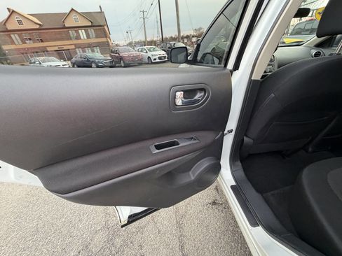 Used 2012 Nissan Rogue S AWD/4WD image 15