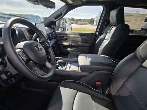 New 2026 RAM 2500 Limited image 28