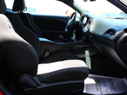 Used 2022 Dodge Challenger GT RWD image 44