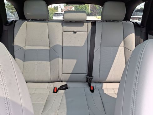 New 2026 Land Rover Range Rover Velar S image 16