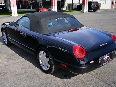 Used 2003 Ford Thunderbird Premium Convertible / Hardtop image 7