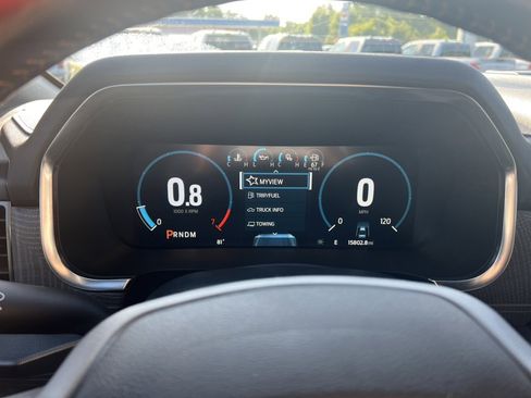 Certified 2022 Ford F150 Platinum w/ Equipment Group 701A High image 24