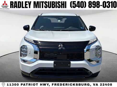 New 2026 Mitsubishi Outlander LE AWD/4WD image 22